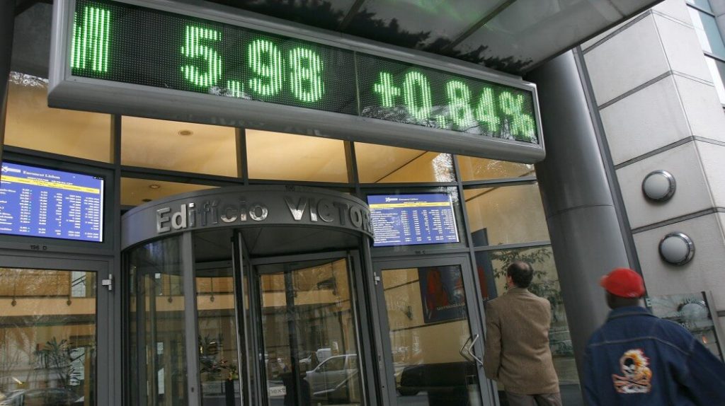 Mais de metade das transações de valores mobiliários é feita fora de Bolsa